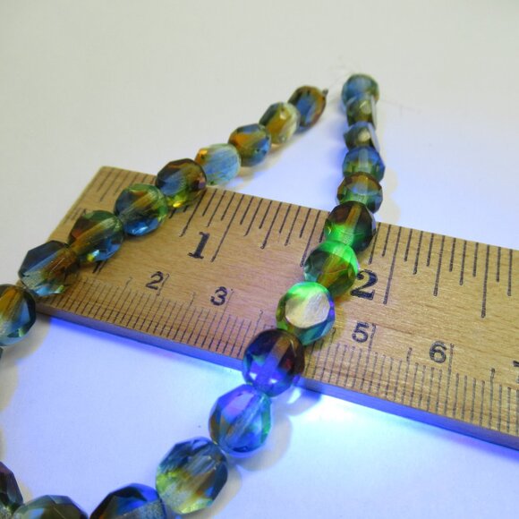 Czech UG beads - Picture 8 of 9